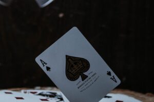Kumar oynayanların finansal hatalar yapmasını önlemek için ipuçları